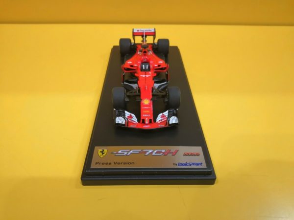Look Smart LSF106 - Ferrari SF70H Presentazione 24 Febbraio 2017 - immagine 2