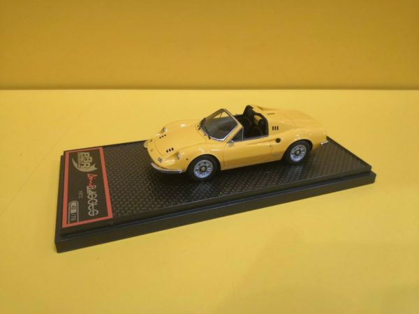 BBR Models BBRC54B – Ferrari Dino 246 GTS 1972 Giallo Modena - immagine 3