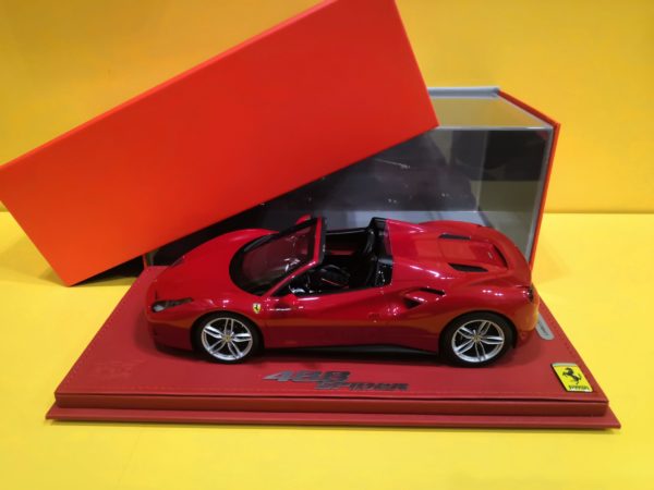 BBR Models P18120A - Ferrari 488 Spider 2015 Rosso Tristrato