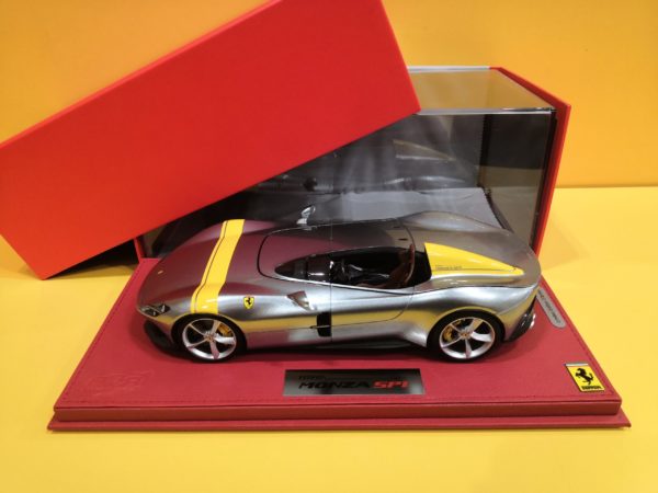 BBR Models P18164A - Ferrari Monza SP1 2018 Grigio Titanio Metallizzato