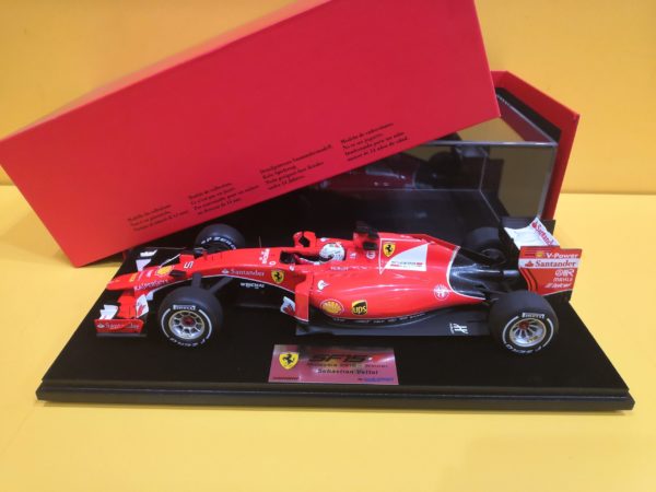 Look Smart LS18_F101 - Ferrari SF15-T GP Malesia 2015 Sebastian Vettel
