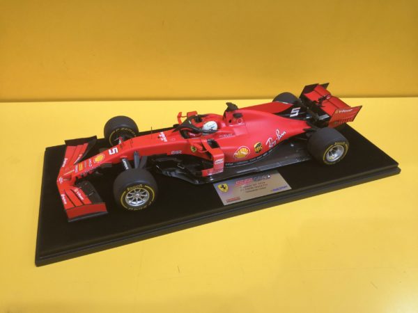Look Smart LS18_F1019 - Ferrari SF90 GP Cina 2019 Sebastian Vettel - immagine 2