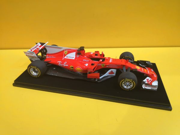 Look Smart LS18_F106 - Ferrari SF70H Presentazione 24 Febbraio 2017 - immagine 4