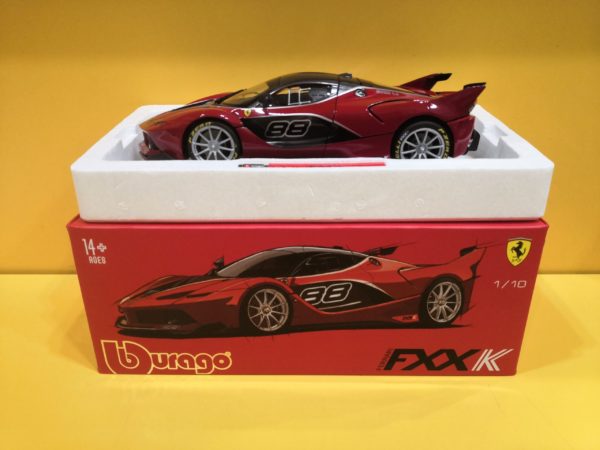 Bburago Signature Series - Ferrari FXX K 2014 Rosso
