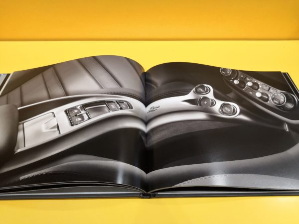 Ferrari California - Press-Kit #3304/08 - immagine 2