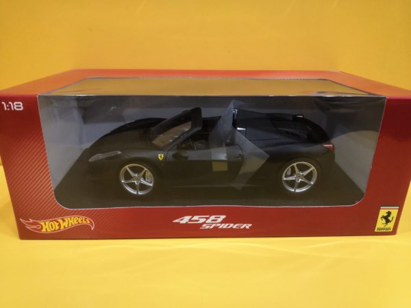 Hot Wheels - Ferrari 458 Spider 2011 Nero Matt