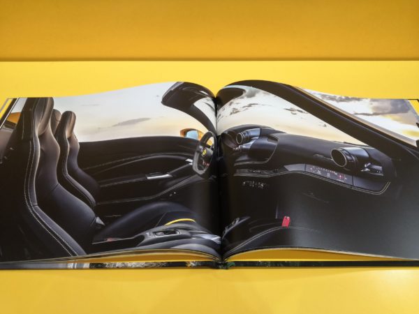 Ferrari F8 Spider - Brochure #6800/20 - immagine 4