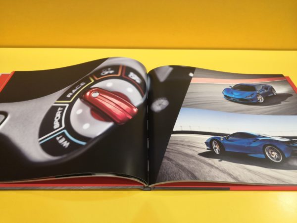 Ferrari F8 Tributo - Brochure #6444/19 - immagine 4