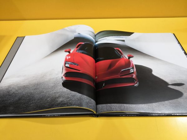 Ferrari SF90 Stradale - Brochure #6799/20 - immagine 3