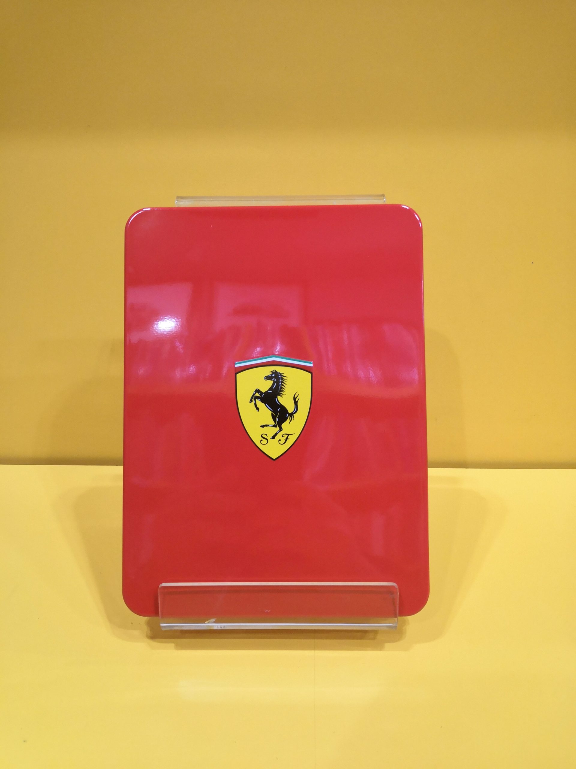 Set Regalo Ferrari con Portachiavi e Penna