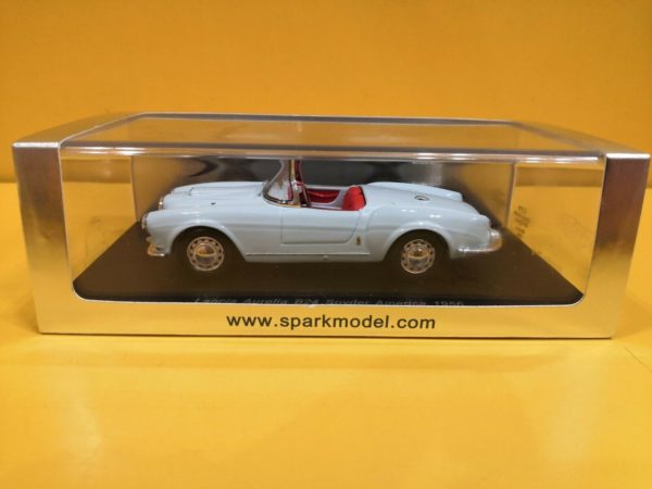 Spark S2379 - Lancia Aurelia B24 Spyder America 1956