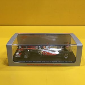 Spark S3022 - McLaren MP4-26 GP Cina 2011 Lewis Hamilton