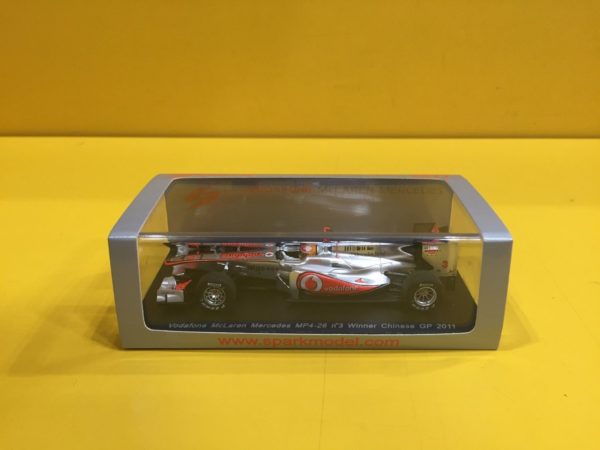 Spark S3022 - McLaren MP4-26 GP Cina 2011 Lewis Hamilton