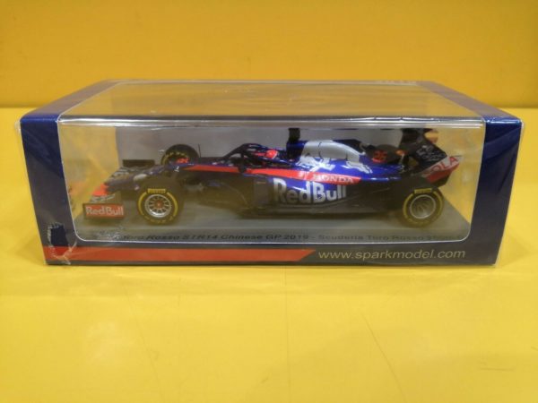Spark S6080 - Scuderia Toro Rosso STR14 GP Cina 2019 Danill Kvyat