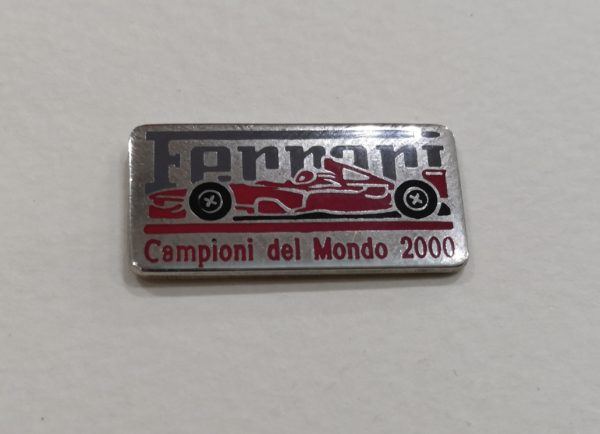 Ferrari Campioni del Mondo 2000, Spilla d'Argento Coinart - immagine 2
