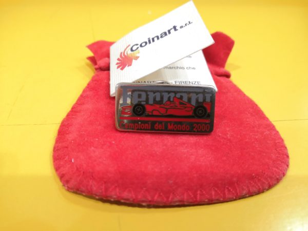 Ferrari Campioni del Mondo 2000, Spilla d'Argento Coinart