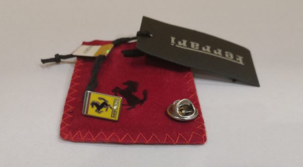 Spilla Ferrari 1.2 cm