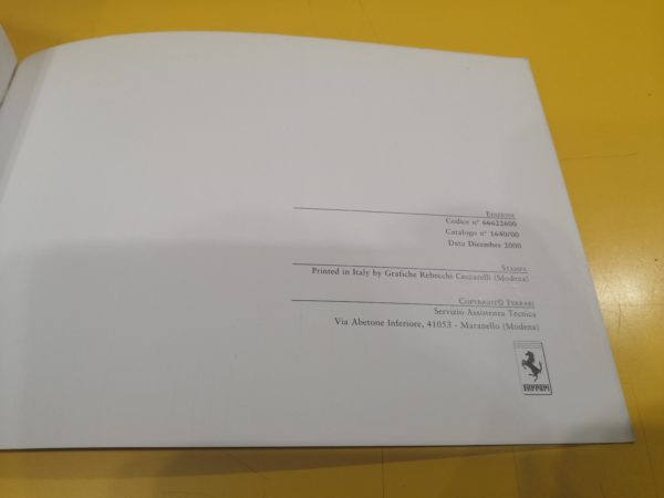 Ferrari Warranty Card and Owner's Service Book #1640/00 - immagine 6