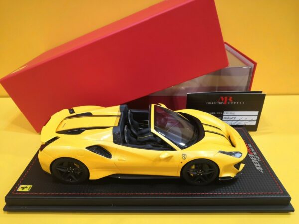 MR Collection FE026D – Ferrari 488 Pista Spider 2018 Giallo Tristrato