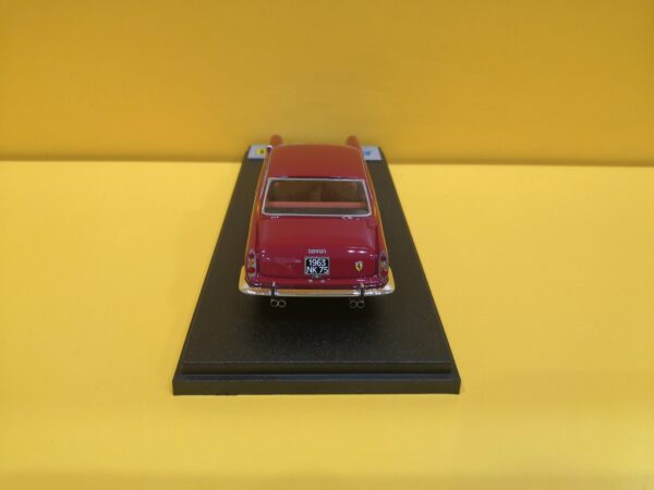 BBR Models BBR52H - Ferrari 250 GTE 1960 Rosso Ferrari 187 - immagine 4