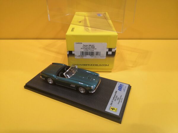 BBR Models CAR33A - Ferrari 250 GT California SWB 1962