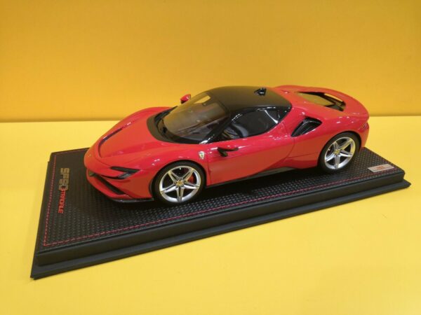 MR Collection FE028A – Ferrari SF90 Stradale 2019 Rosso Corsa - immagine 3