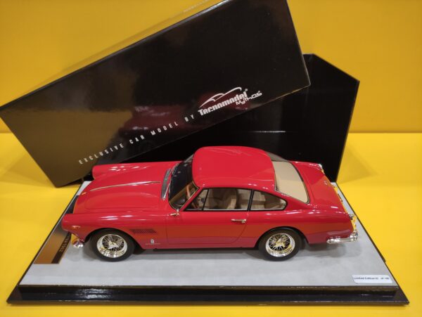 Tecnomodel TM18-102A - Ferrari 250 GTE 2+2 1962 Rosso Corsa