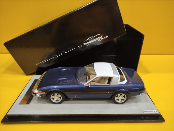 Tecnomodel TM18-108A - Ferrari 365 GTB/4 Daytona Coupè Speciale 1969 Blu Tour de France Metallizzato