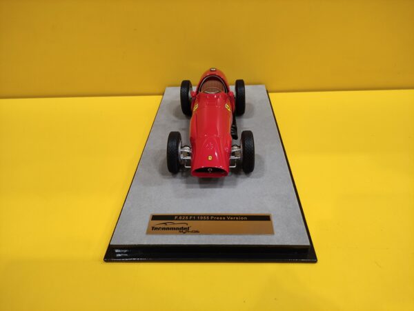 Tecnomodel TM18-126A - Ferrari 625 F1 1955 Rosso Corsa - immagine 2