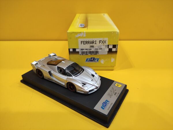 BBR Models BBR180-101 - Ferrari FXX 2006 Argento