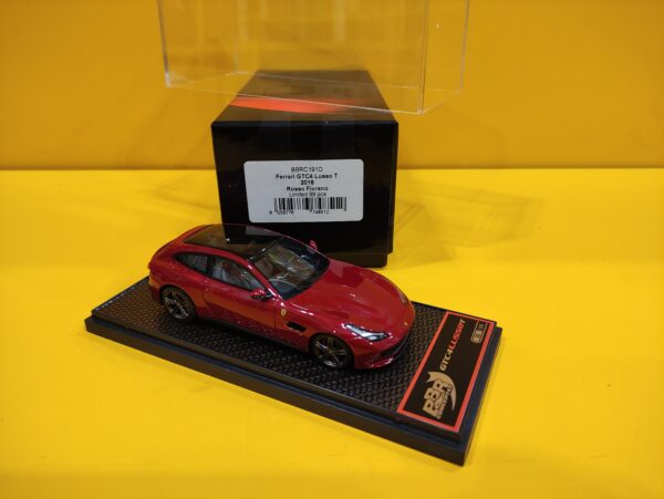 BBR Models BBRC191D - Ferrari GTC4 Lusso T 2016 Rosso Fiorano