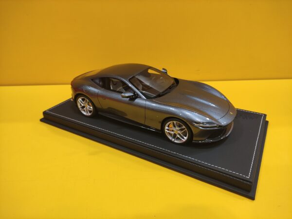 BBR Models P18185A - Ferrari Roma 2019 Grigio Titanio - immagine 3