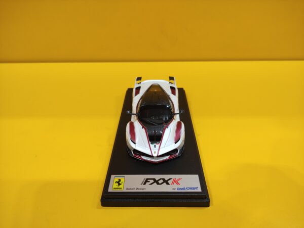 Look Smart LS445B - Ferrari FXX K 2014 Bianco Italia / Rosso Maranello - immagine 2