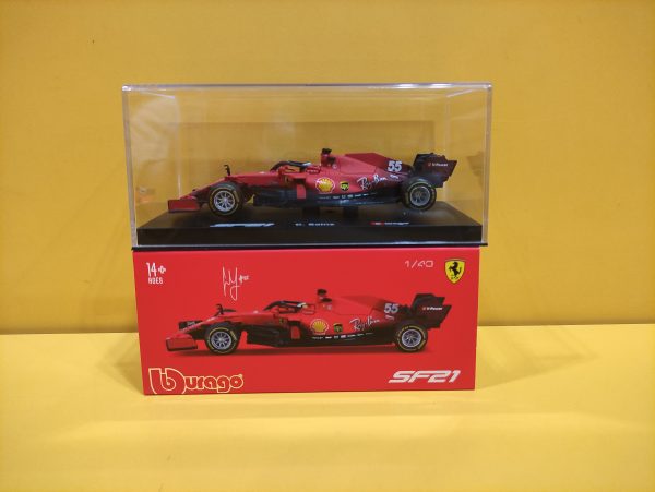 Bburago Racing - Ferrari SF21 2021 Carlos Sainz Jr. (1:43)