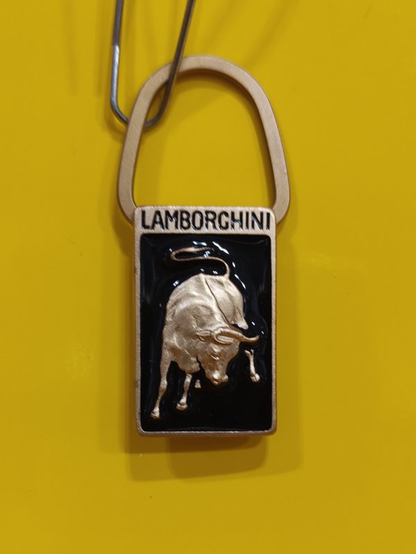 Portachiavi tipo Lorioli per Lamborghini sfondo Nero