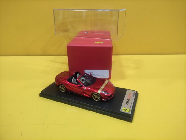 Look Smart LS516N - Ferrari 812 GTS 2019 Rosso Fuoco con Striscia Oro