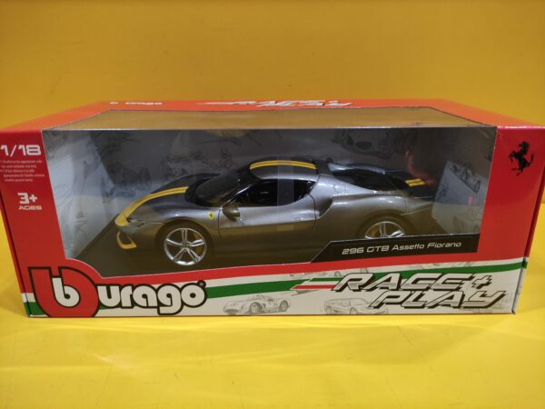 Bburago Race & Play - Ferrari 296 GTB 2021 Grigio Assetto Fiorano