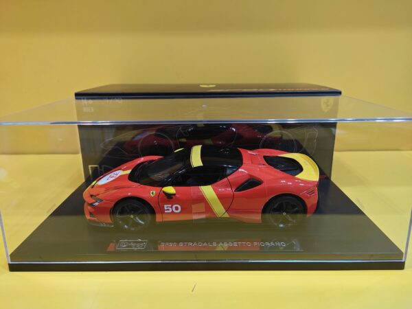 Bburago Racing Deluxe - SF90 Stradale 2023 Assetto Fiorano Livrea 24h Le Mans