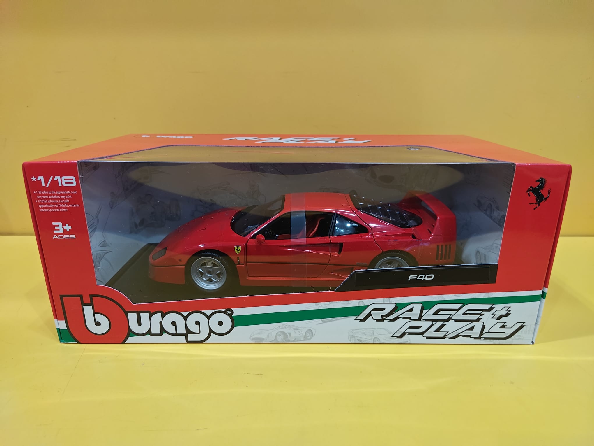 Bburago Race & Play - Ferrari F40 1987 Rosso