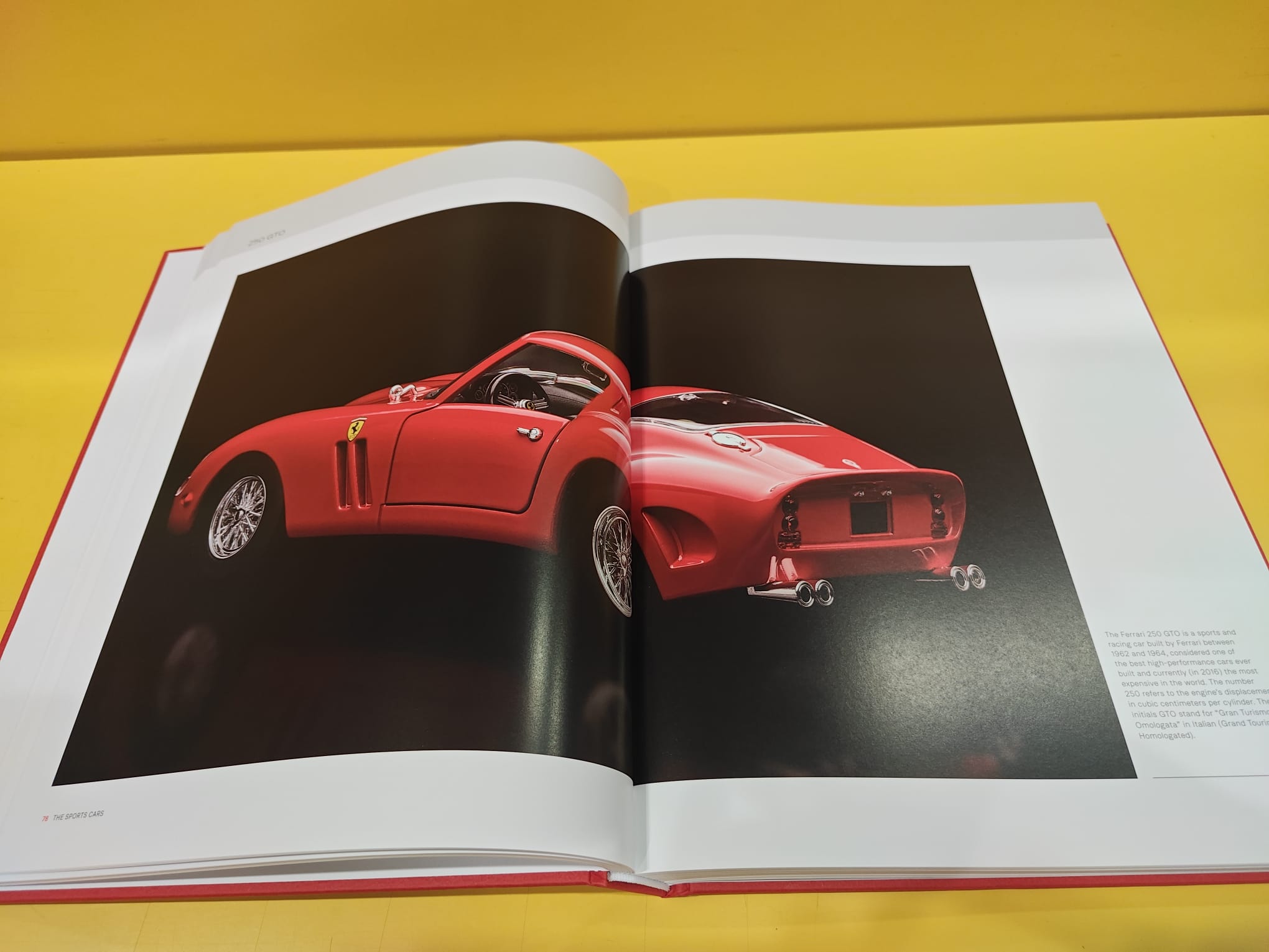 Ferrari: Sculpting Speed, Power & Elegance - Salvador Bocharán - immagine 2