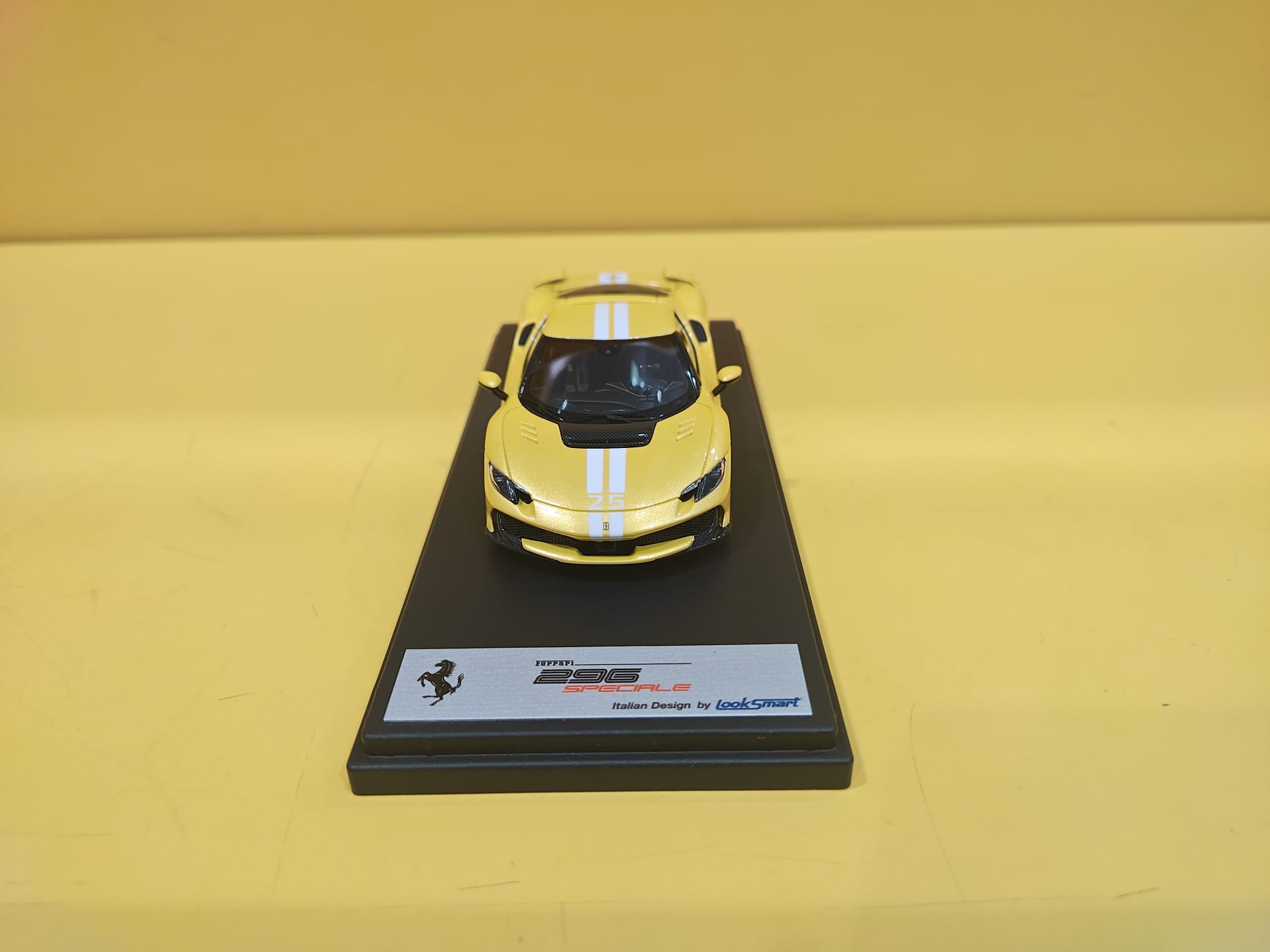 Look Smart LS564C - Ferrari 296 Speciale 2025 Rosso Giallo Tristrato - immagine 2